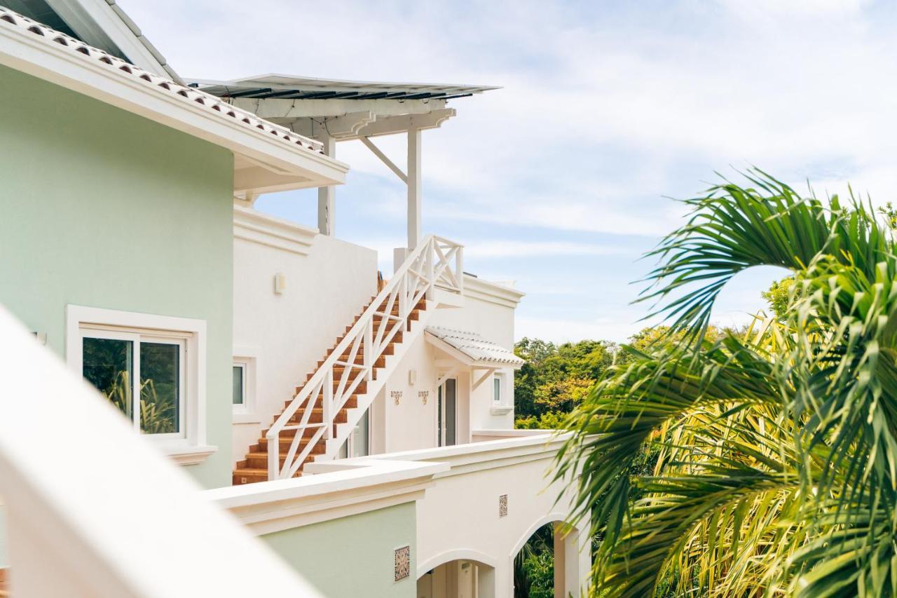 Blue Roatan Resort Уест Бей Екстериор снимка
