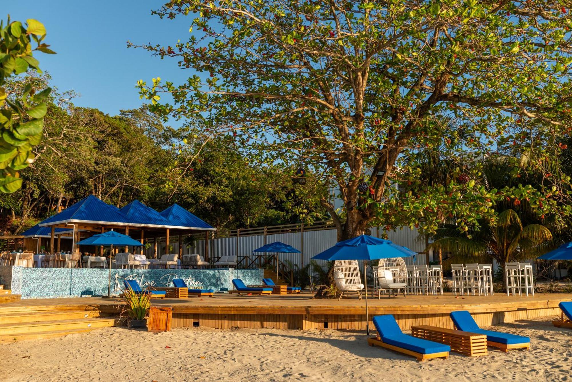 Blue Roatan Resort Уест Бей Екстериор снимка