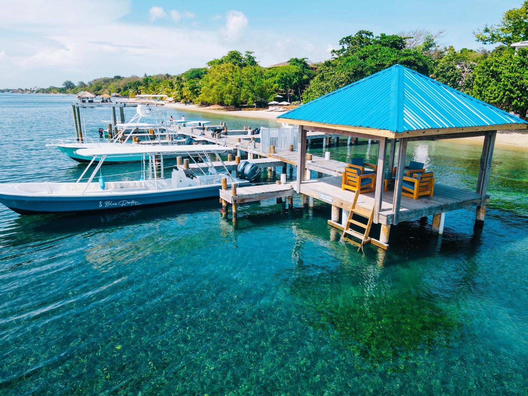 Blue Roatan Resort Уест Бей Екстериор снимка